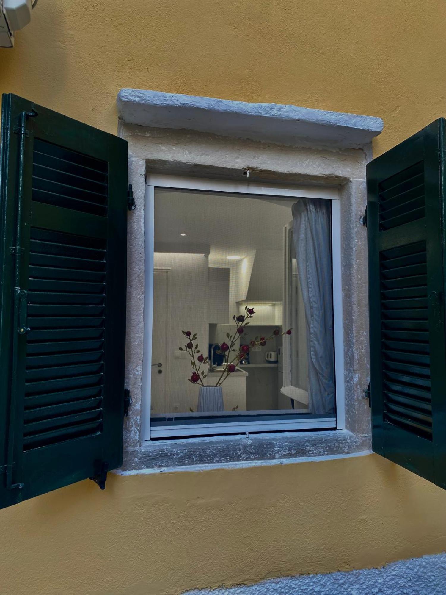 Corfu Port Art Studios Esterno foto