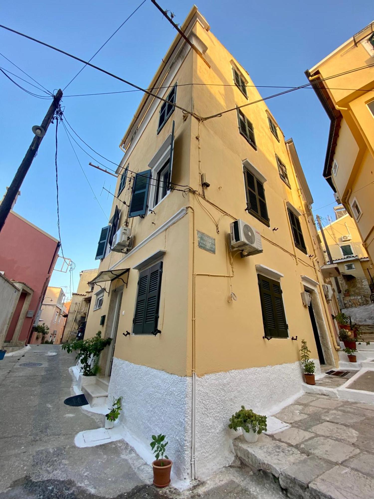 Corfu Port Art Studios Esterno foto